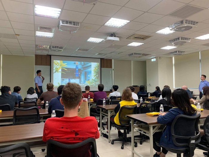 Guest Lecture & Field Trip Mr. Lucas Lanski & HCP Pump Manufacturer Co., Ltd圖片