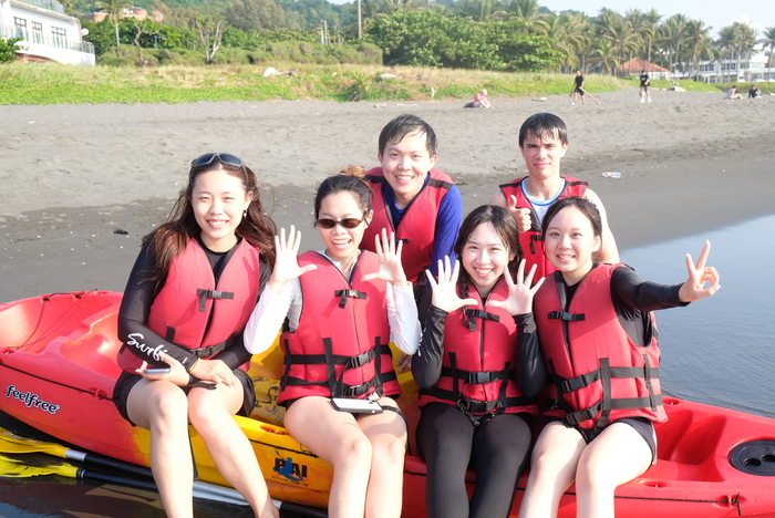 《By The Wave at Siziwan》 Bringing the IBMBA and GHRM MBA Communities 《乘風逐浪，樂遊西子灣》 凝聚 IBMBA 與 GHRM MBA 情誼Together圖片