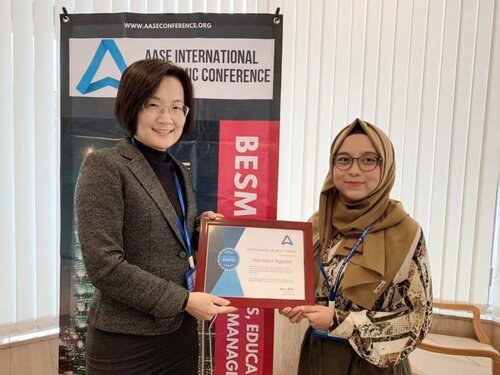 IBMBA, NSYSU &  UB Double Degree Student Harisatul Agustin  has won The Best Paper Award at Applied And Science Exchange (AASE) Conference圖片