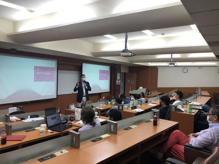 【 Speech 】What I wish I knew when I first started my career - Korn Ferry Peter Yuan圖片
